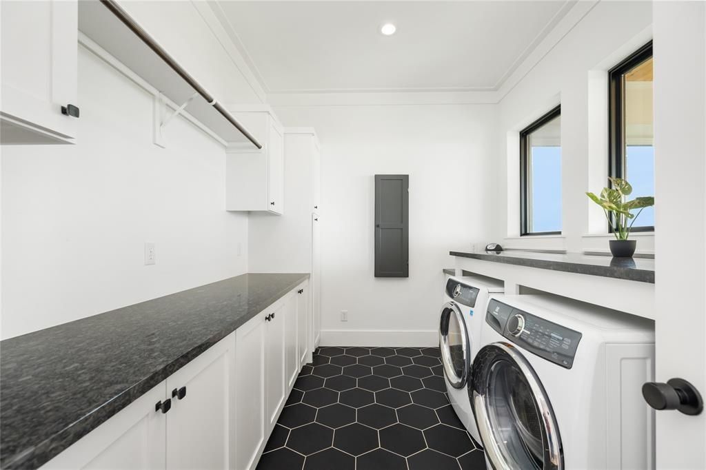 Interior, Recessed Lighting, Washer