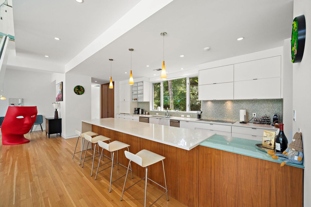 Interior, Kitchen, Pendant Lights, Recessed Lighting, Wood Texture Flooring