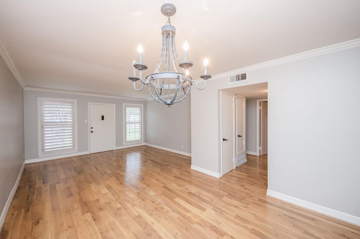 Chandelier, Empty room, Interior, Wood Texture Flooring