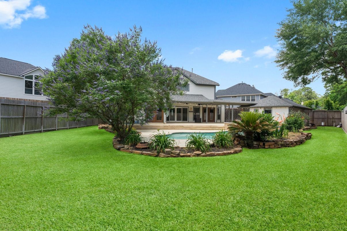Backyard, Exterior, Pool