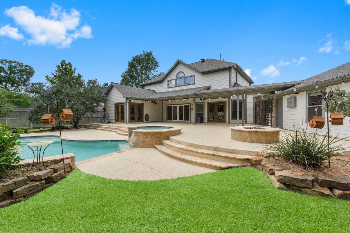 Backyard, Exterior, Pool