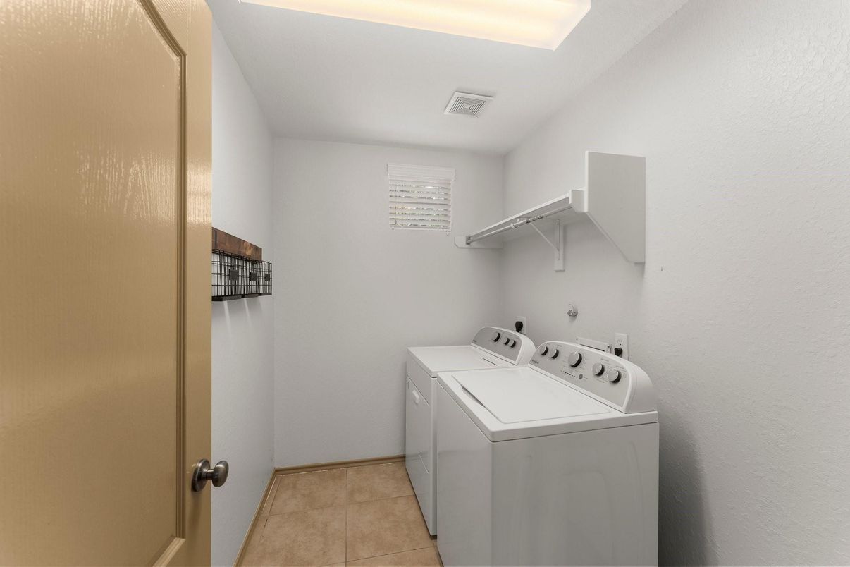 Interior, Washer
