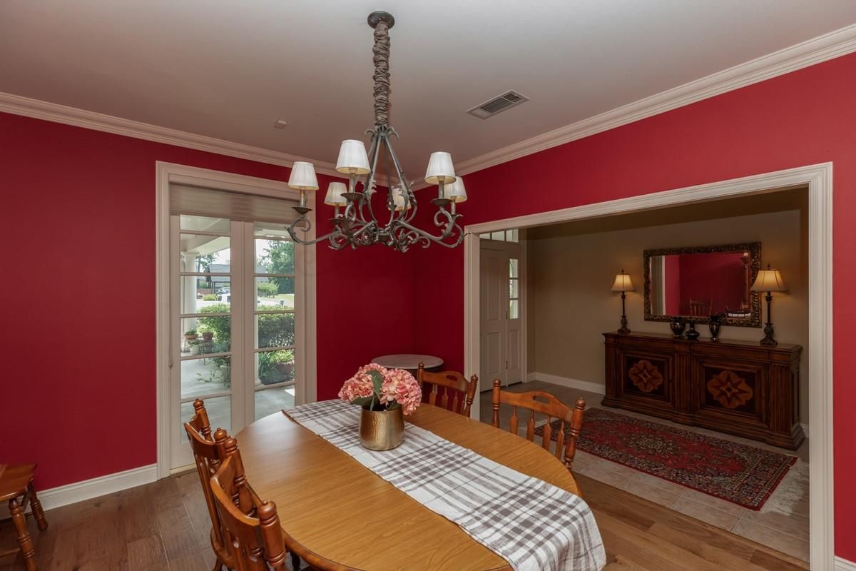Chandelier, Dining room, Interior, Wood Texture Flooring
