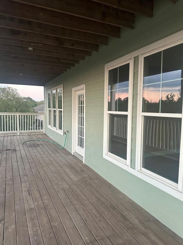 Exterior, Wood Texture Flooring