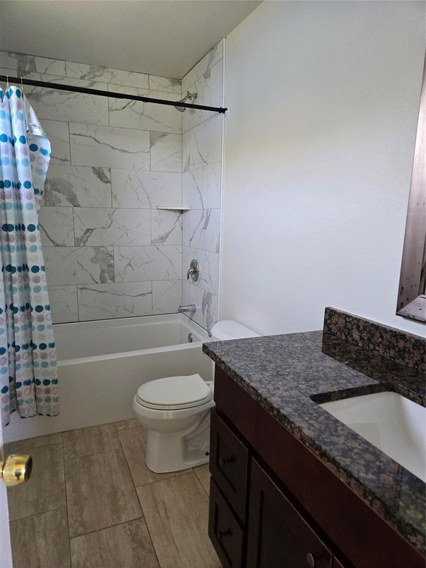 Bathroom, Interior, Marble Walls