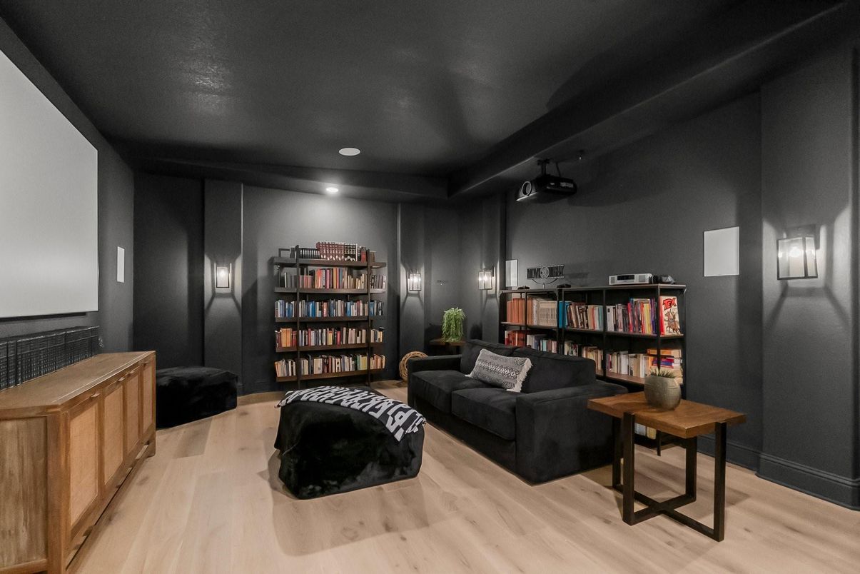 Interior, Projection Screen, Recessed Lighting, Wood Texture Flooring