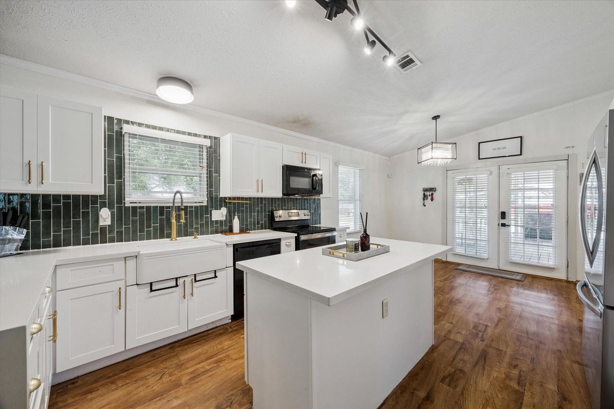 Interior, Kitchen, Stainless Steel Appliances, Wood Texture Flooring