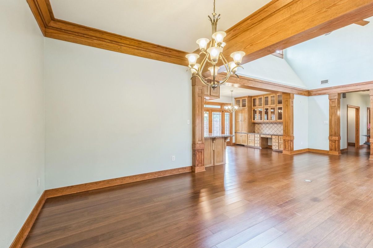 Chandelier, Empty room, Interior, Wood Texture Flooring