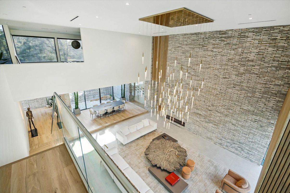 Dining room, Interior, Living room, Recessed Lighting, Wood Texture Flooring