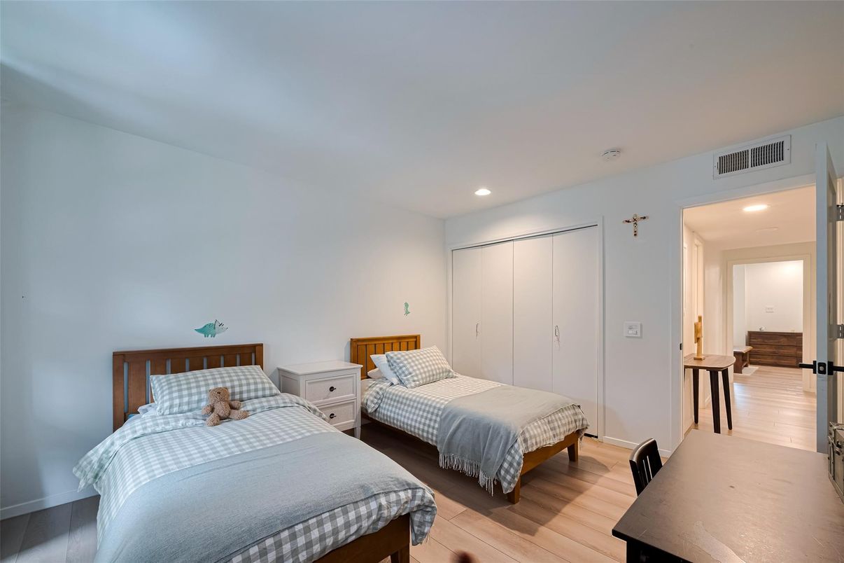 Bedroom, Interior, Recessed Lighting, Wood Texture Flooring