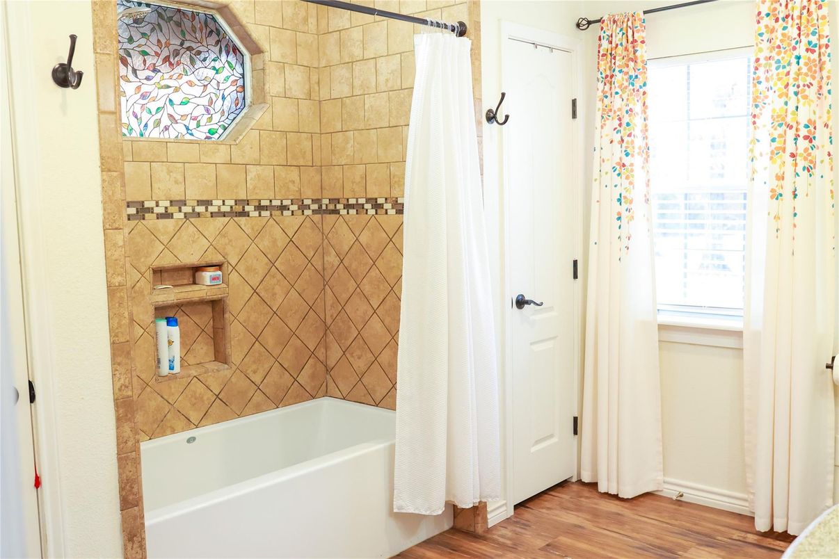 Bathroom, Interior, Wood Texture Flooring