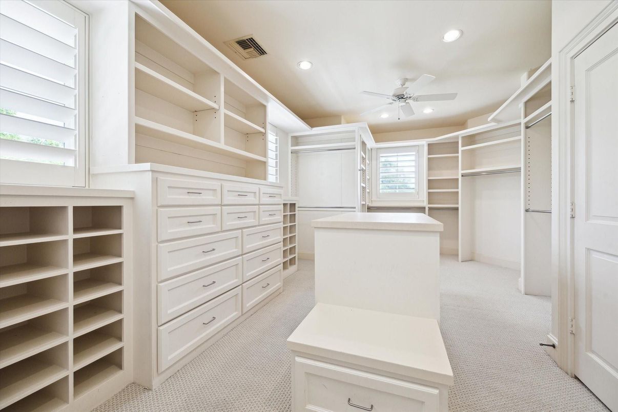 Interior, Recessed Lighting, Walk-in Closets