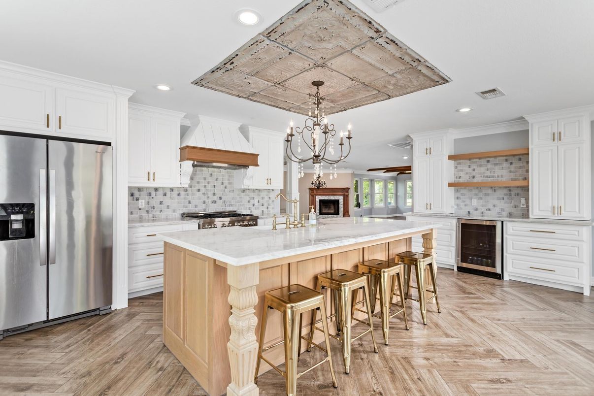 Chandelier, Interior, Kitchen, Recessed Lighting, Stainless Steel Appliances, Wood Texture Flooring