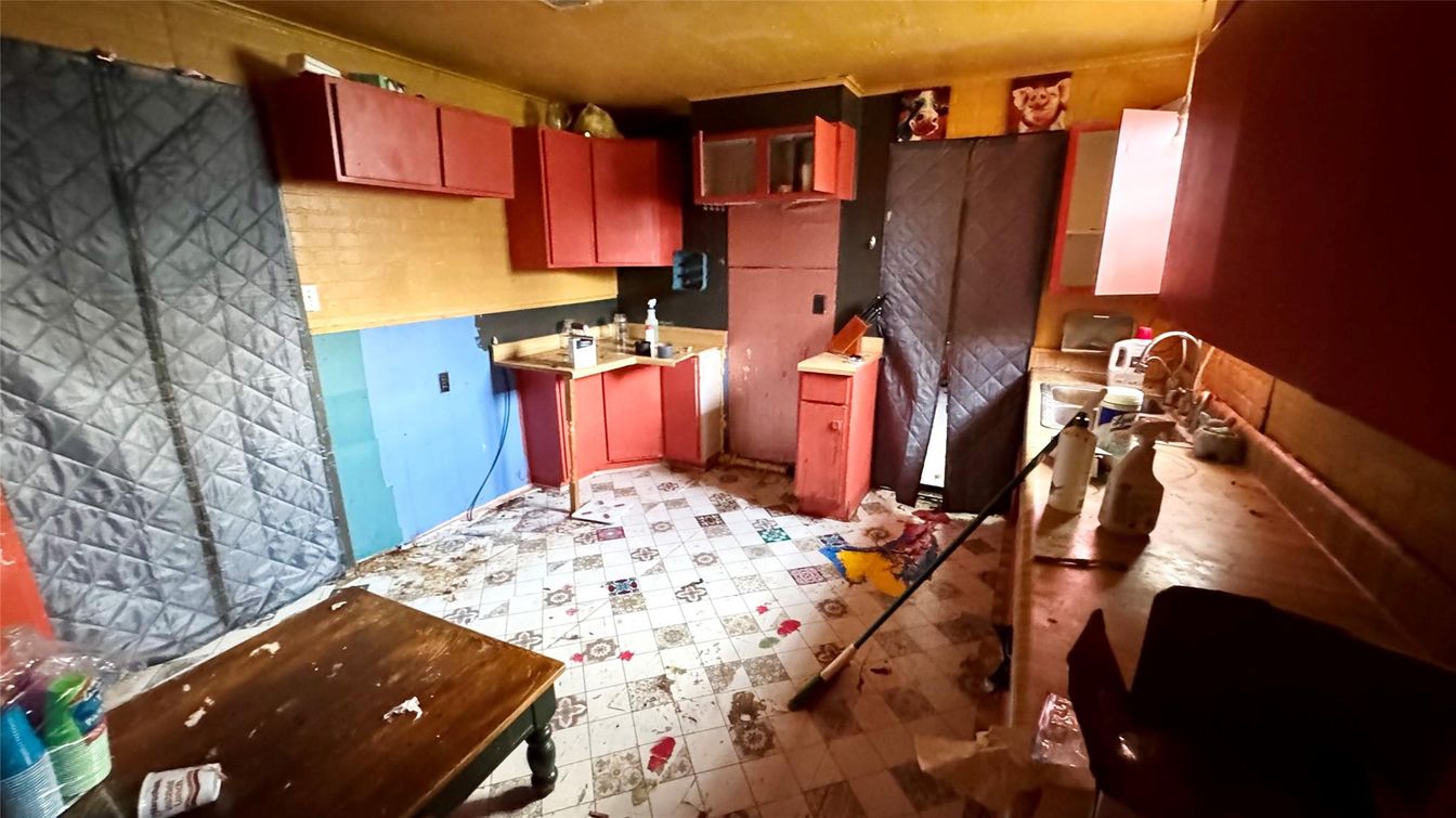 Interior, Kitchen