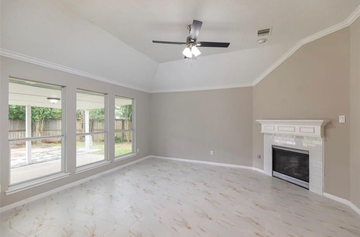 Empty room, Fireplace, Interior, Marble