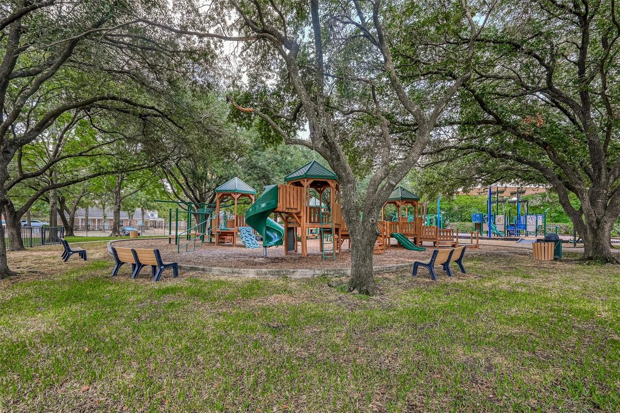 Backyard, Exterior, Playground