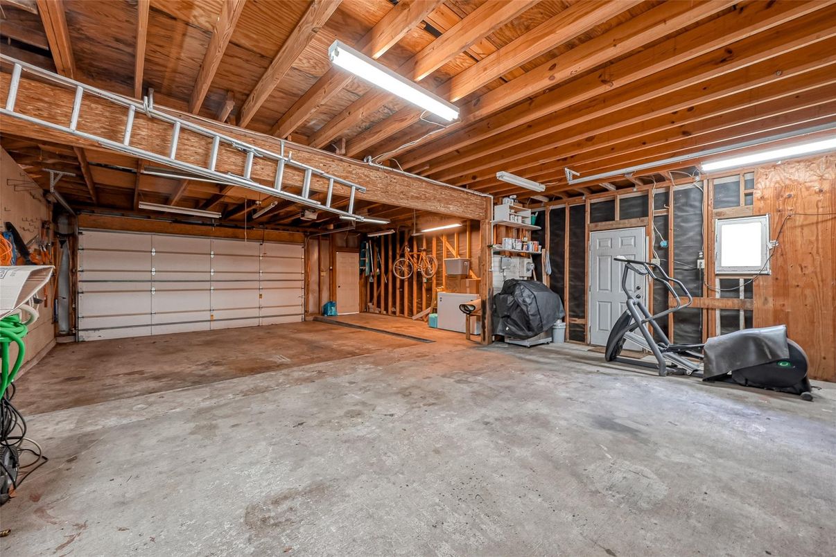 Garage, Interior, Wooden Beams, Wooden Ceilings, Wooden Walls