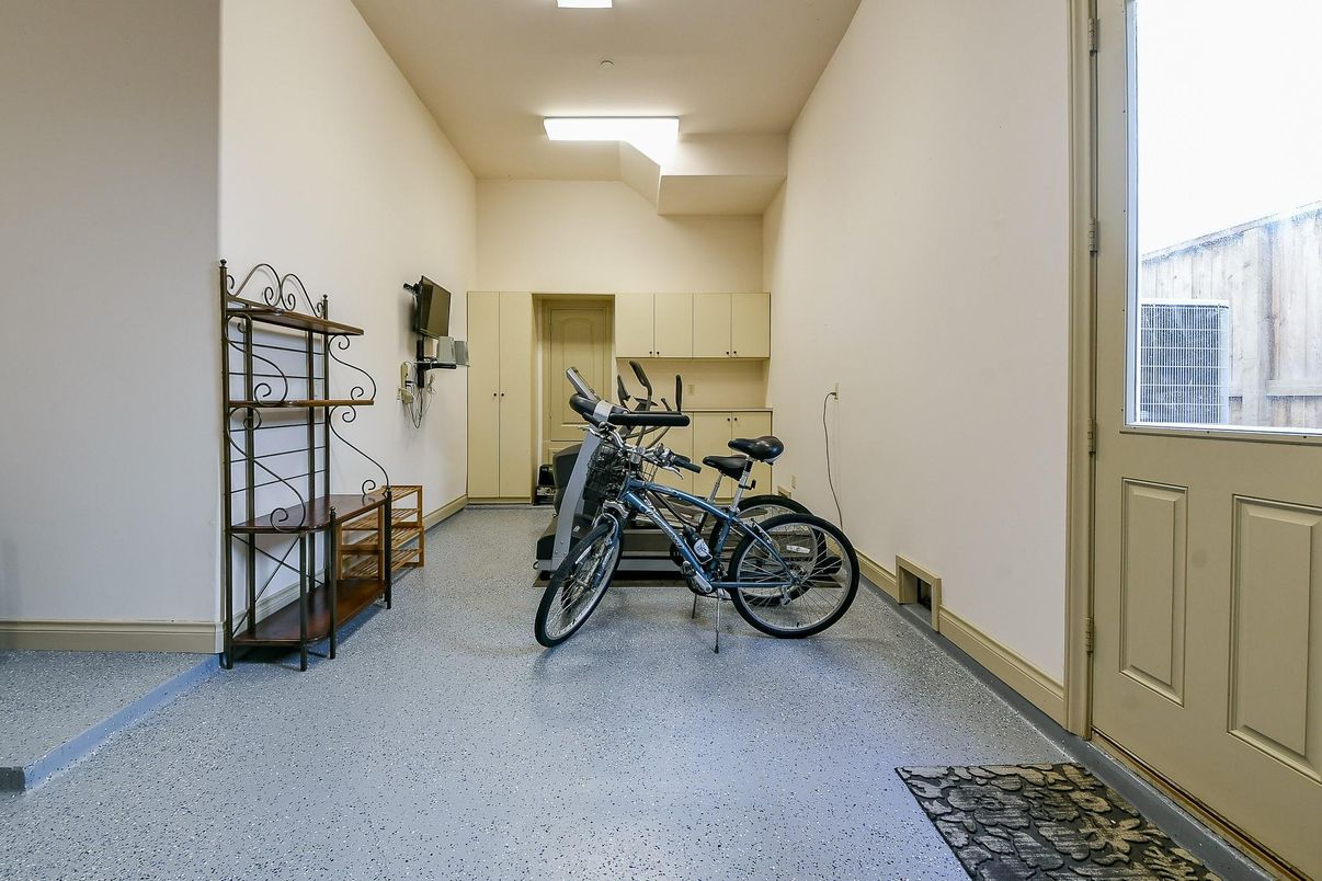 Fitness Equipment, Interior