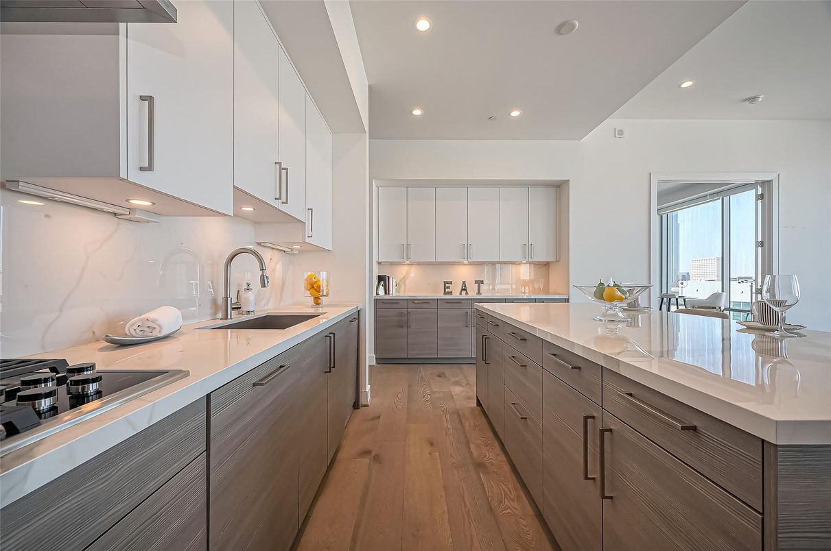 Interior, Kitchen, Marble Walls, Recessed Lighting, Wood Texture Flooring