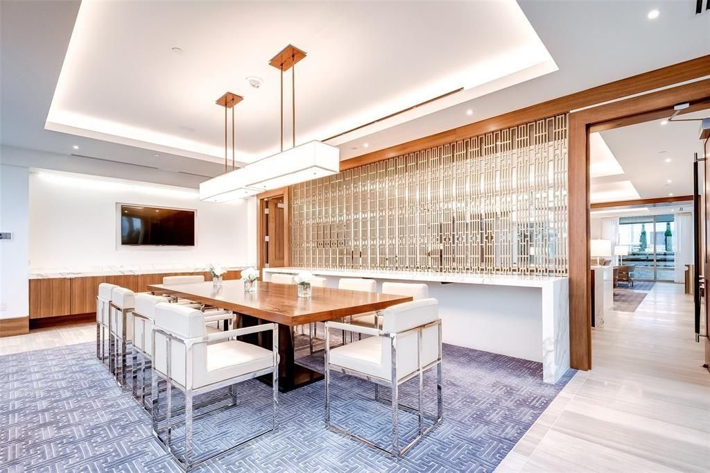 Dining room, Interior, Pendant Lights, Recessed Lighting