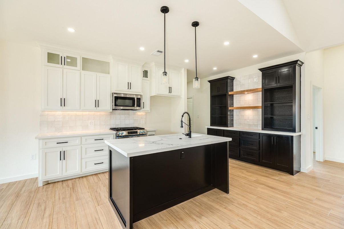 Interior, Kitchen, Pendant Lights, Recessed Lighting, Wood Texture Flooring