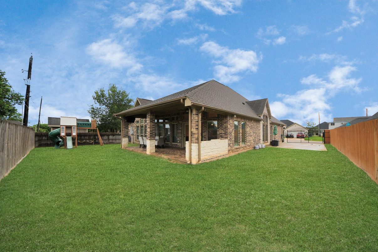 Backyard, Exterior, Playground