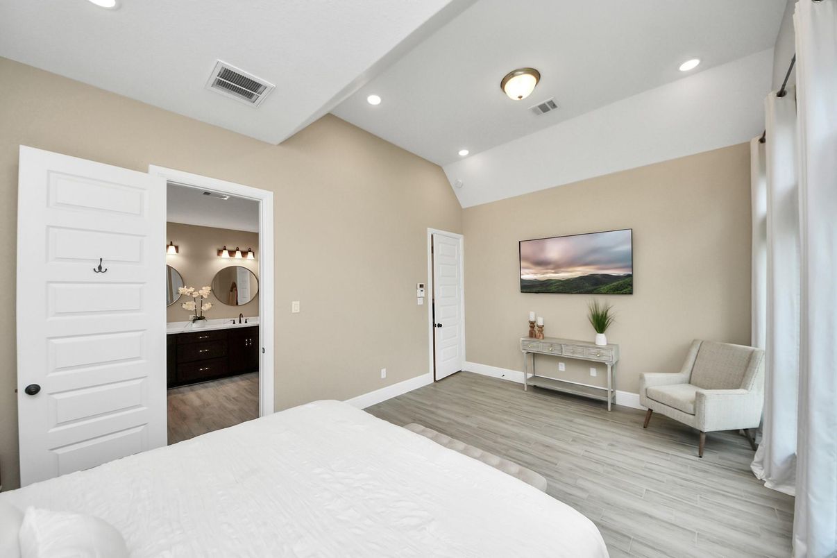 Bedroom, Interior, Recessed Lighting, Wood Texture Flooring