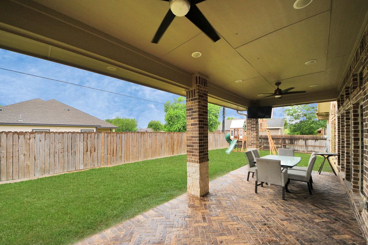 Backyard, Exterior, Playground