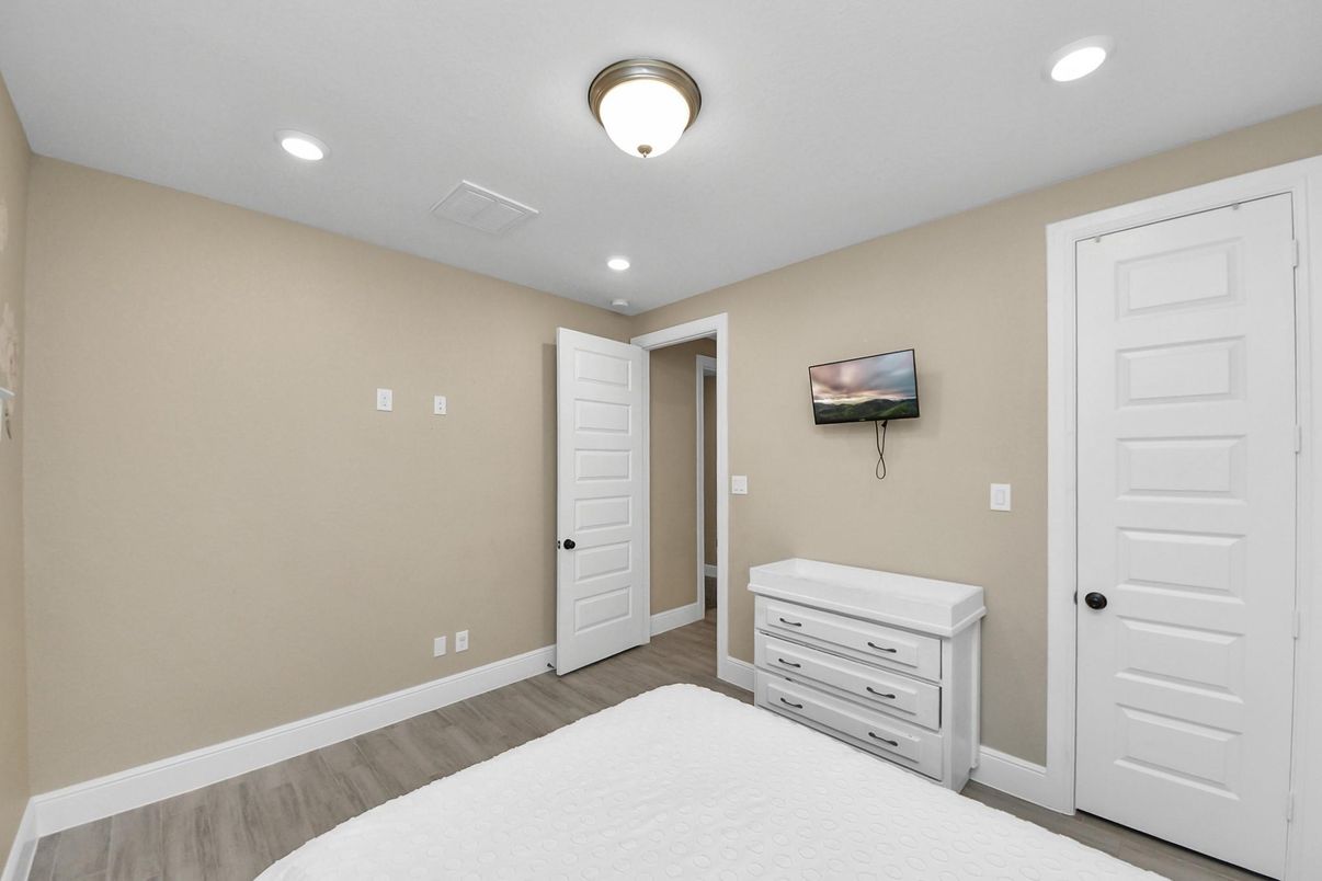 Bedroom, Interior, Recessed Lighting, Wood Texture Flooring