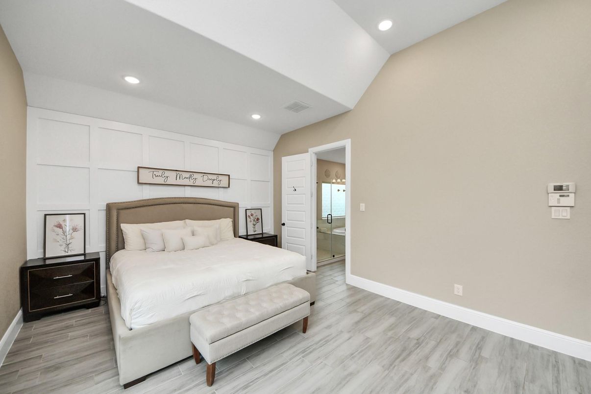 Bedroom, Interior, Recessed Lighting, Wood Texture Flooring
