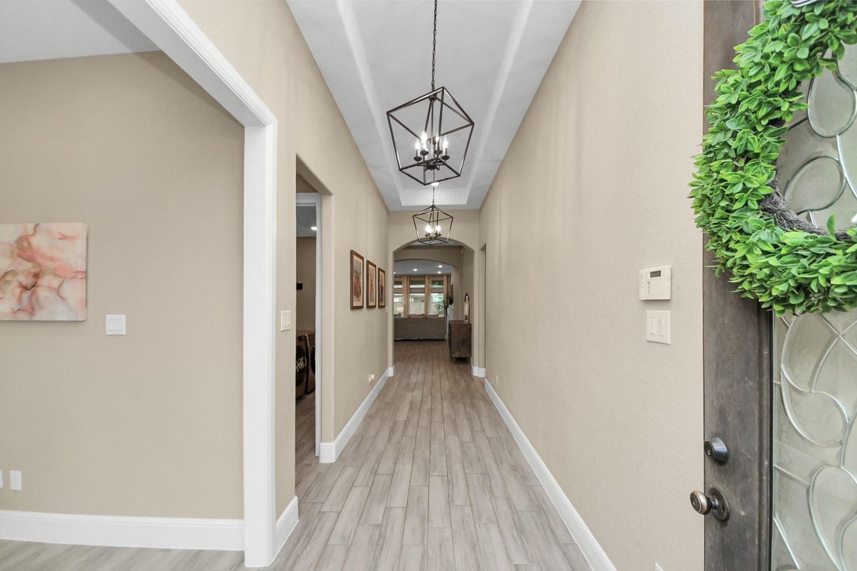 Interior, Pendant Lights, Wood Texture Flooring