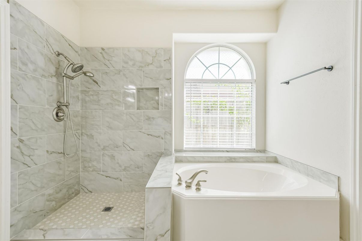 Bathroom, Interior, Marble Walls