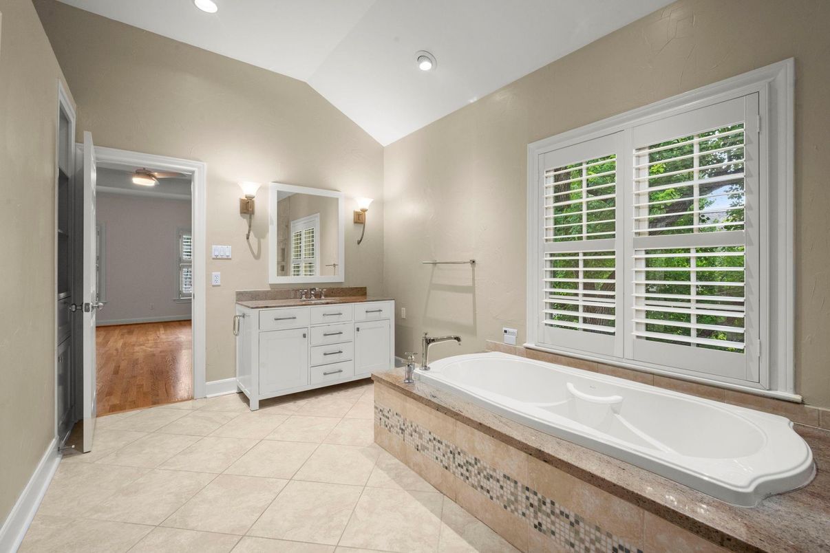 Bathroom, Dual Sink Vanities, Interior, Recessed Lighting, Wood Texture Flooring