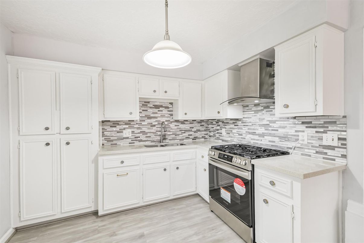 Interior, Kitchen, Pendant Lights, Stainless Steel Appliances, Wood Texture Flooring