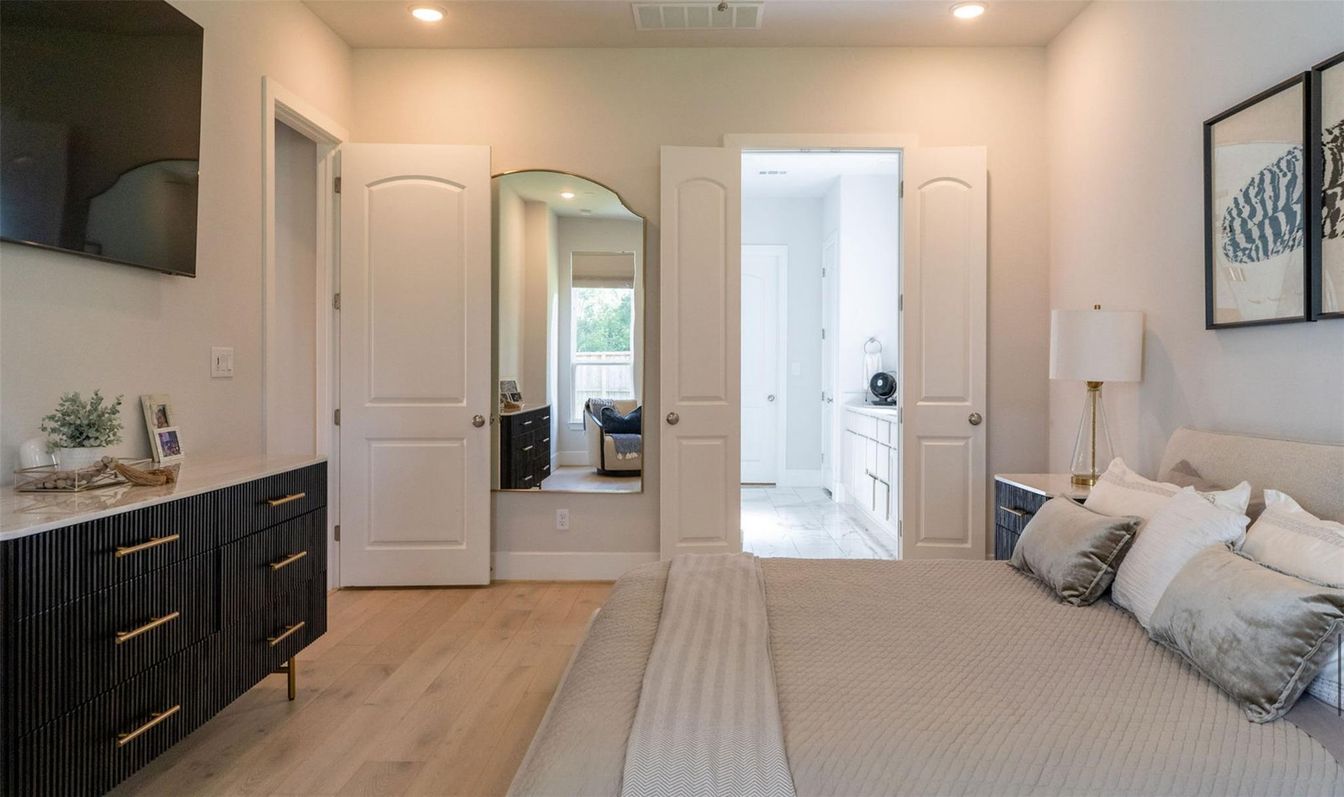 Bedroom, Interior, Recessed Lighting, Wood Texture Flooring