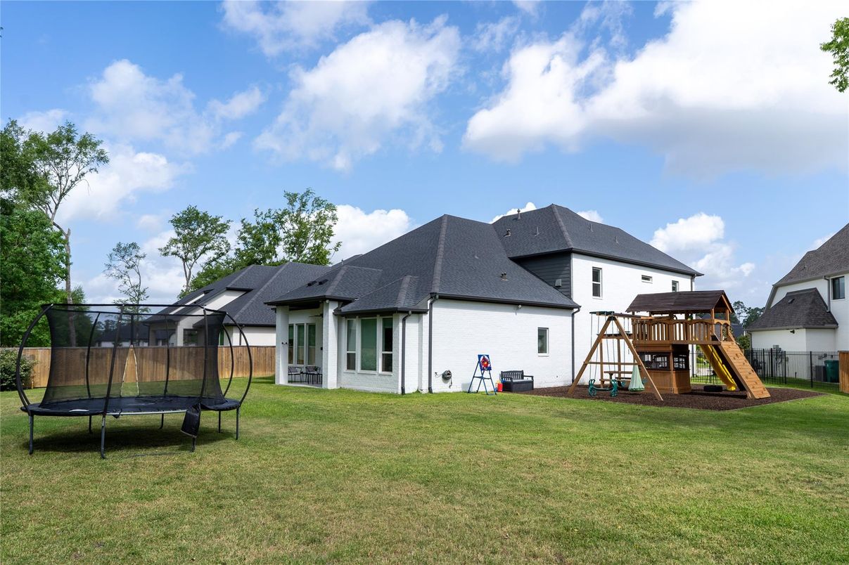 Backyard, Exterior, Playground
