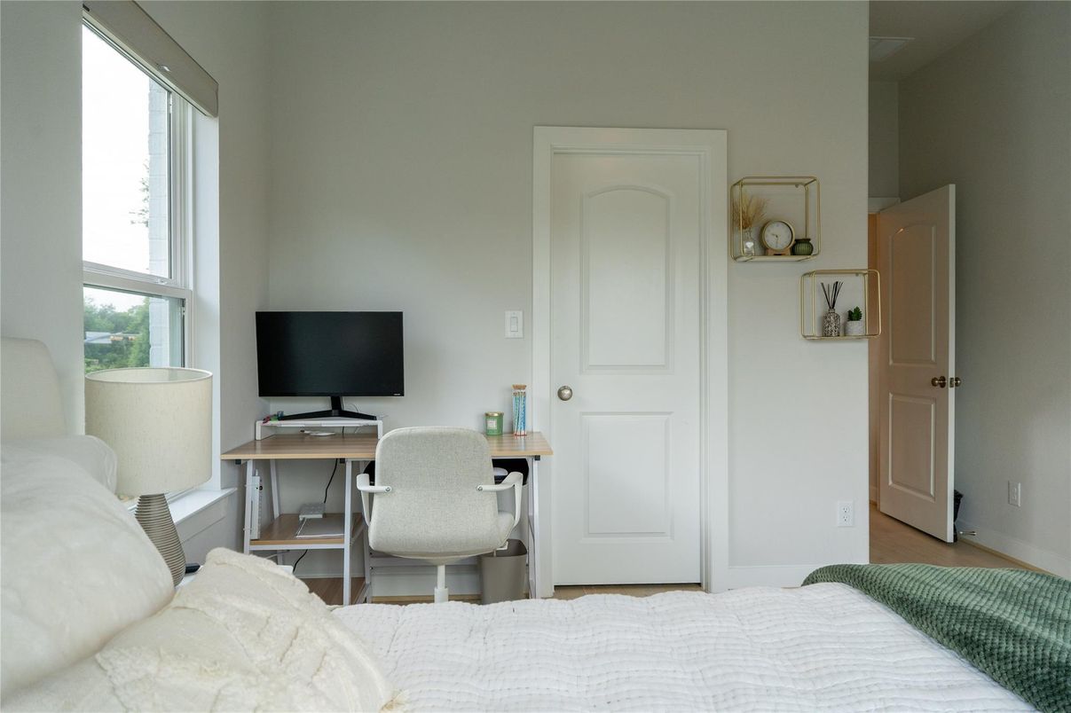 Bedroom, Home Office, Interior, Wood Texture Flooring