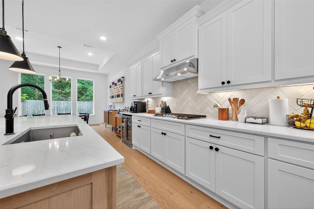 Interior, Kitchen, Pendant Lights, Recessed Lighting, Wood Texture Flooring