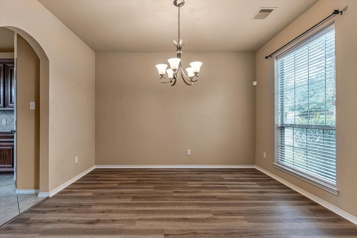 Chandelier, Empty room, Interior, Wood Texture Flooring