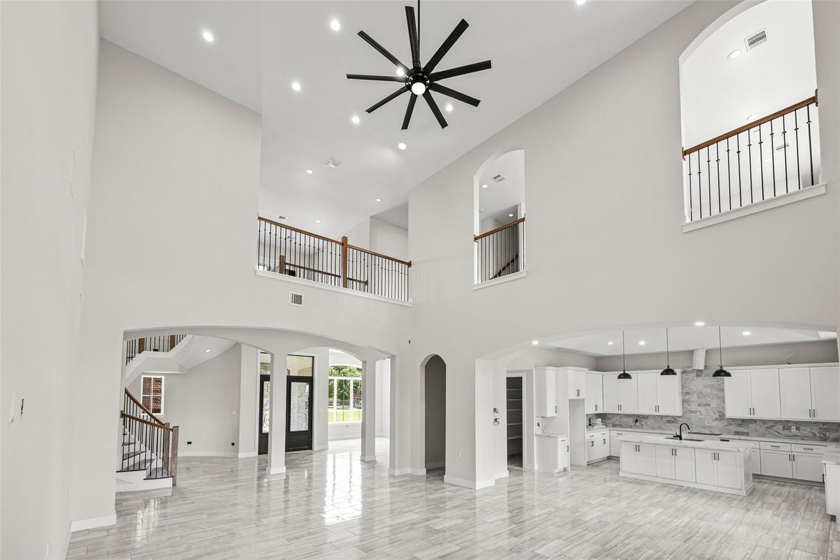 Interior, Kitchen, Pendant Lights, Recessed Lighting