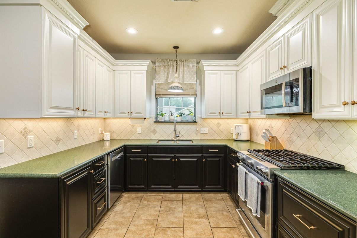 Interior, Kitchen, Recessed Lighting