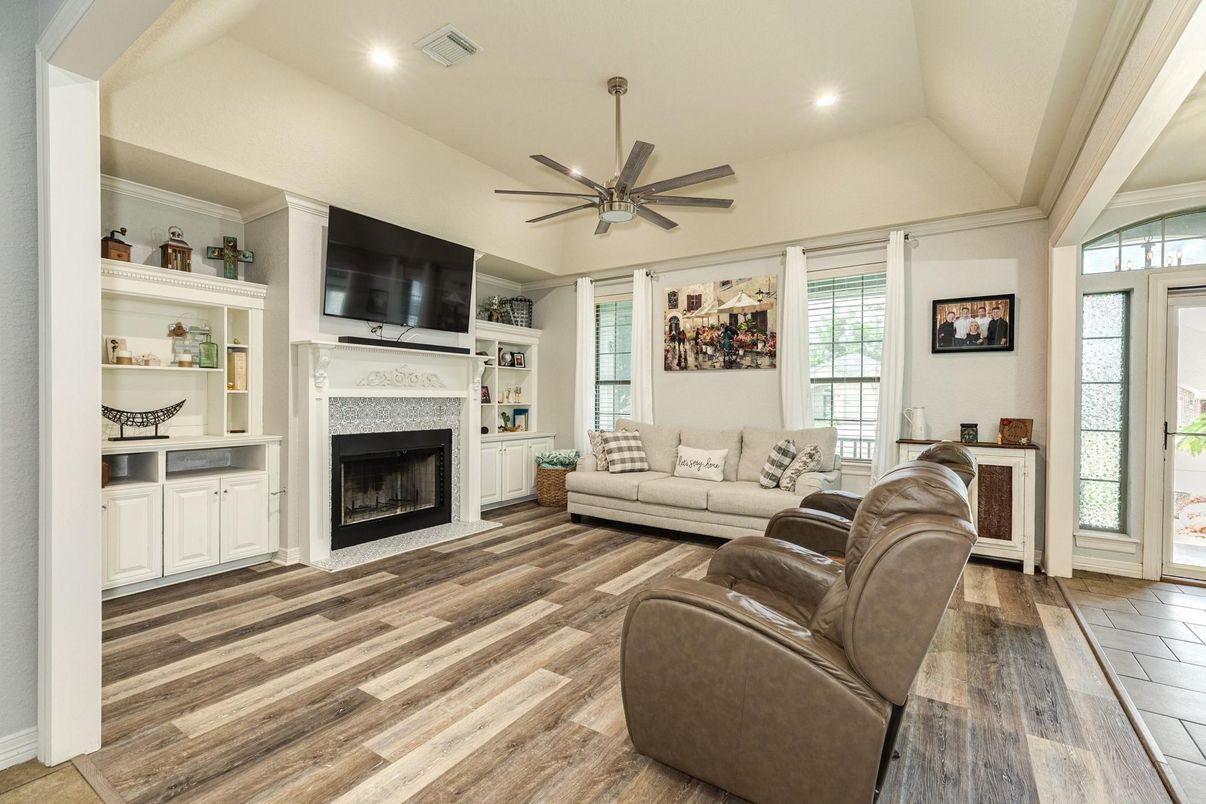 Fireplace, Interior, Living room, Recessed Lighting, Wood Texture Flooring