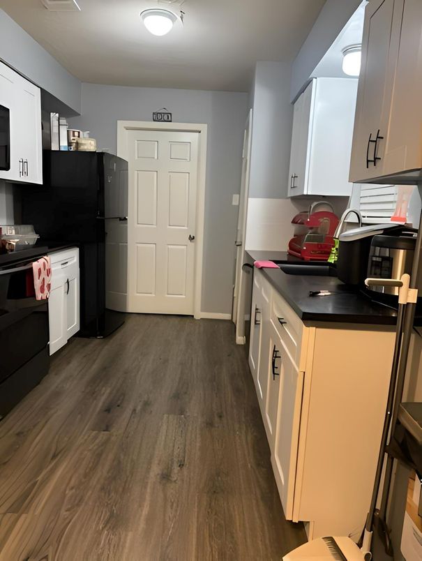 Interior, Kitchen, Wood Texture Flooring