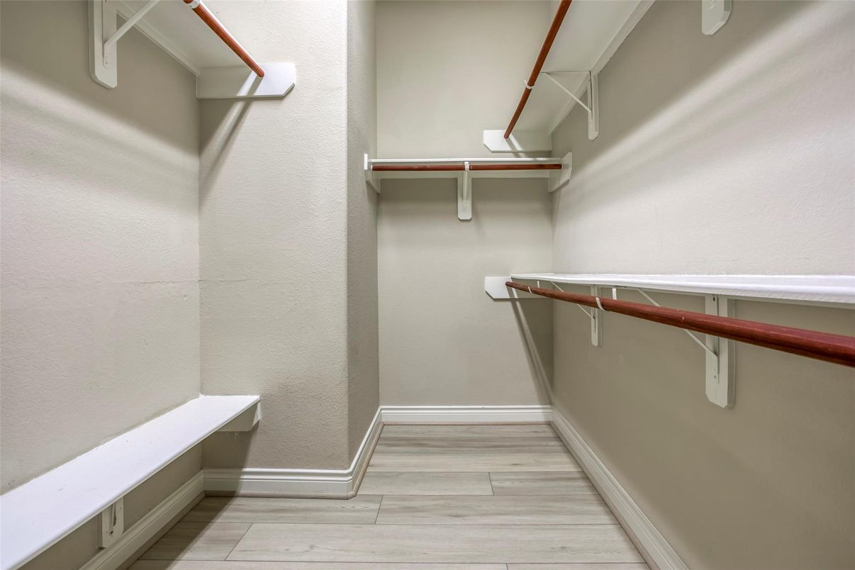 Interior, Walk-in Closets, Wood Texture Flooring