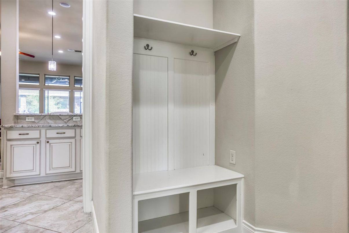 Interior, Recessed Lighting