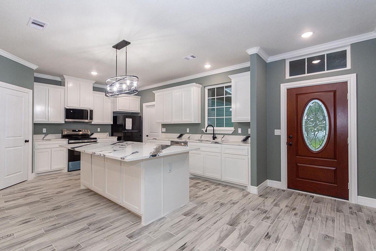 Interior, Kitchen, Pendant Lights, Recessed Lighting, Wood Texture Flooring