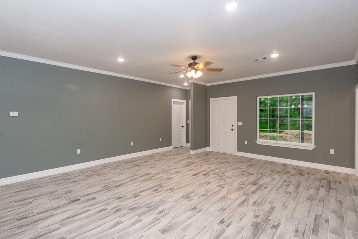 Empty room, Interior, Recessed Lighting, Wood Texture Flooring