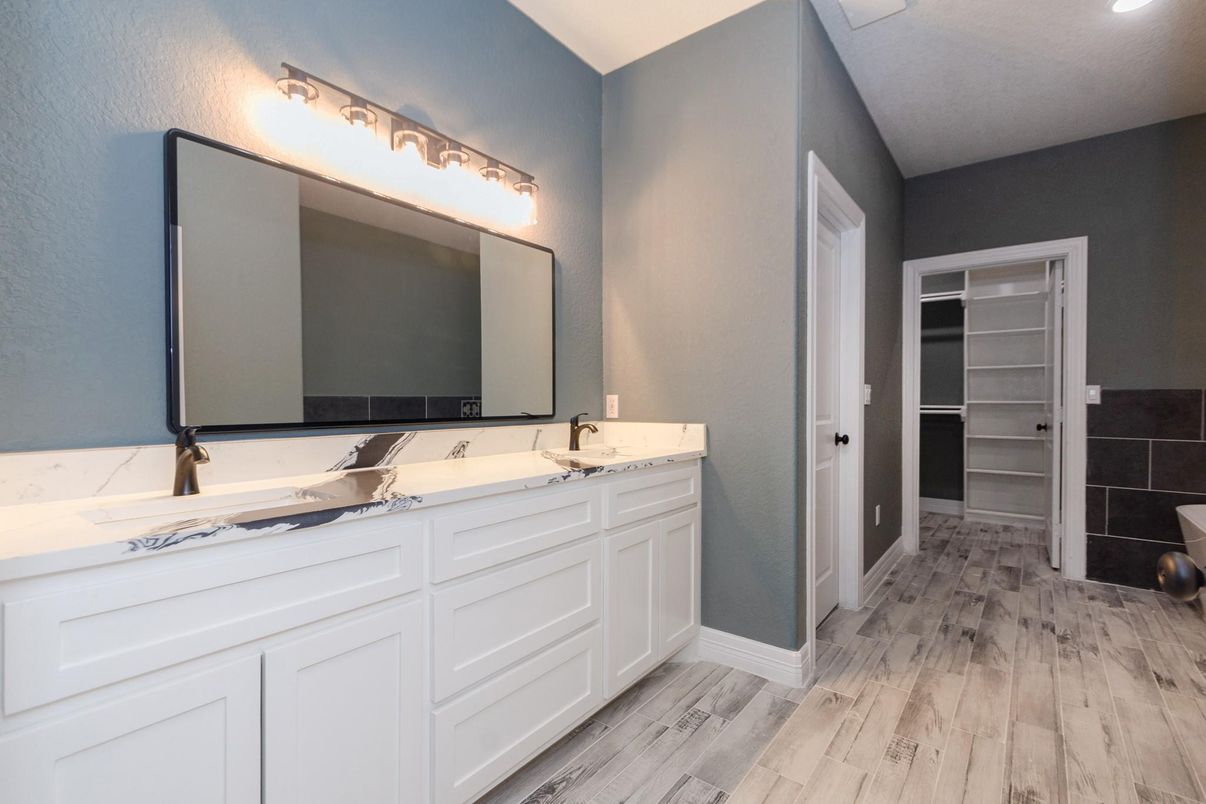 Bathroom, Dual Sink Vanities, Interior, Wood Texture Flooring