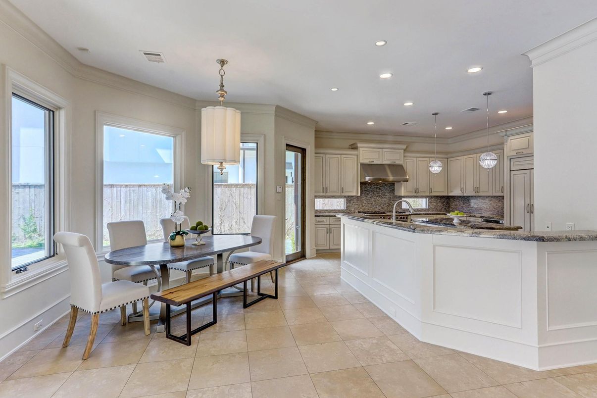 Dining room, Interior, Kitchen, Pendant Lights, Recessed Lighting