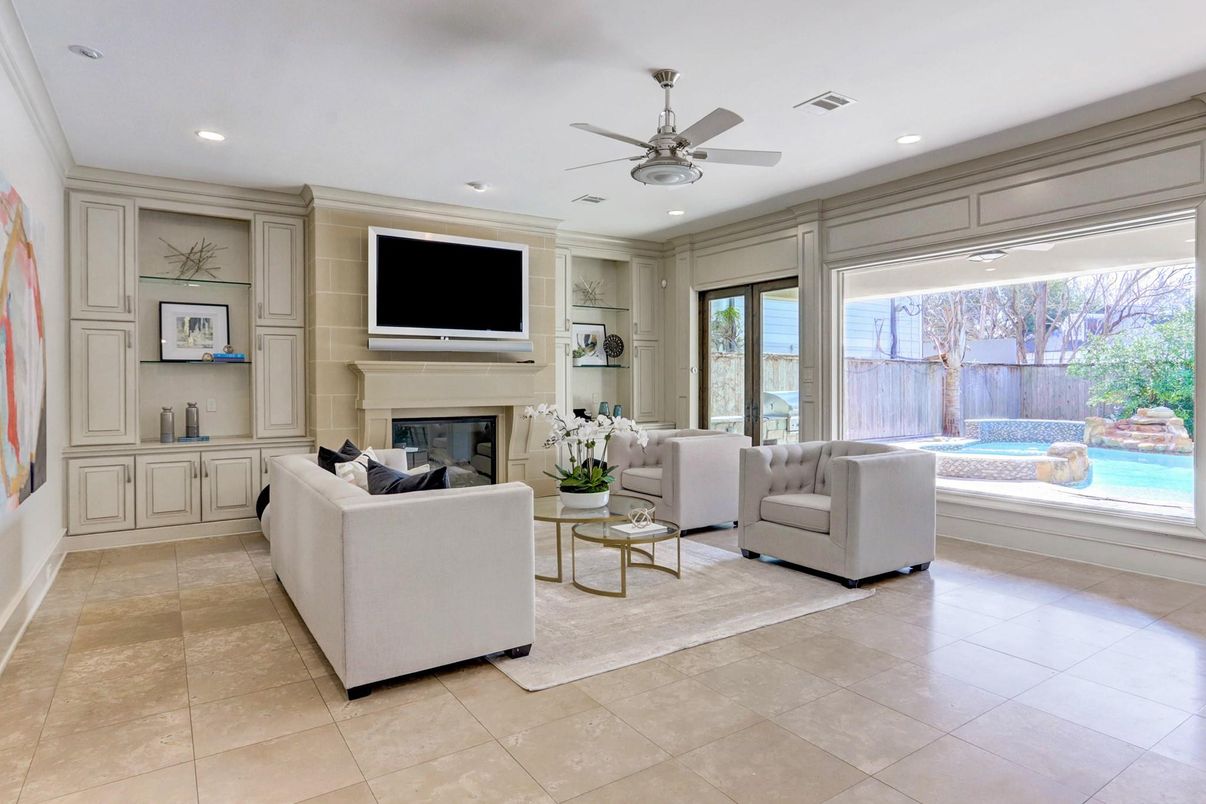 Fireplace, Interior, Living room, Recessed Lighting